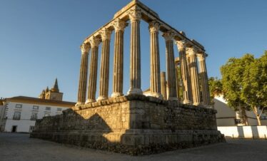 Ruins of the Roman Temple to the god Diana in Tour Evora.
